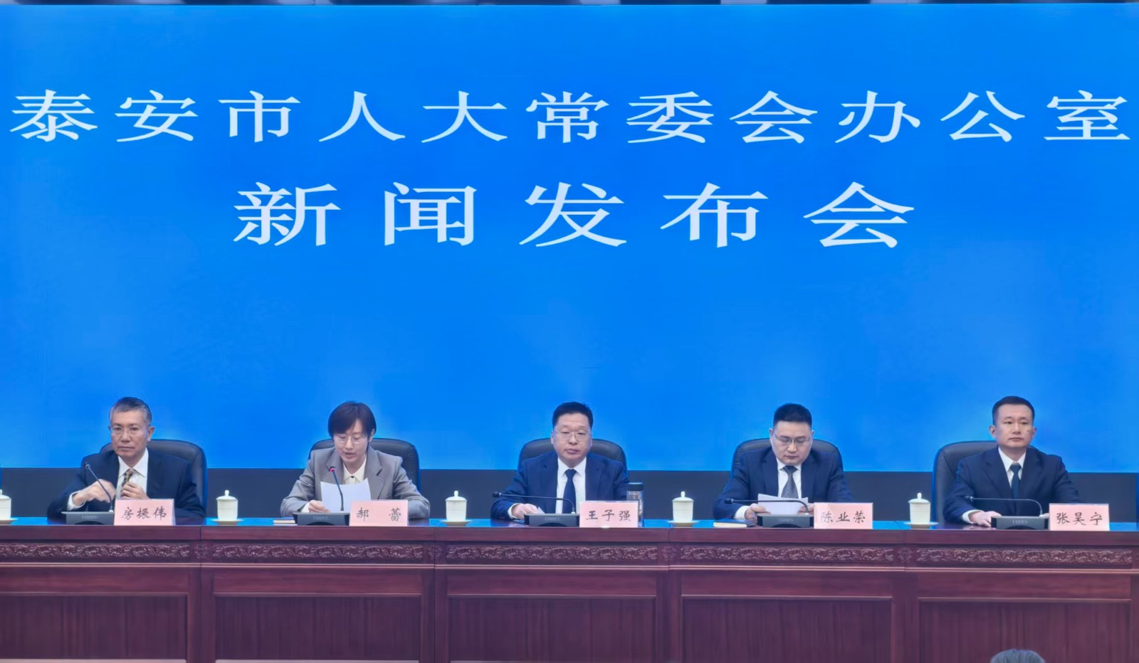 微信圖片_20251204104756_1546_124.jpg 微信圖片_20251204104756_1546_124.jpg